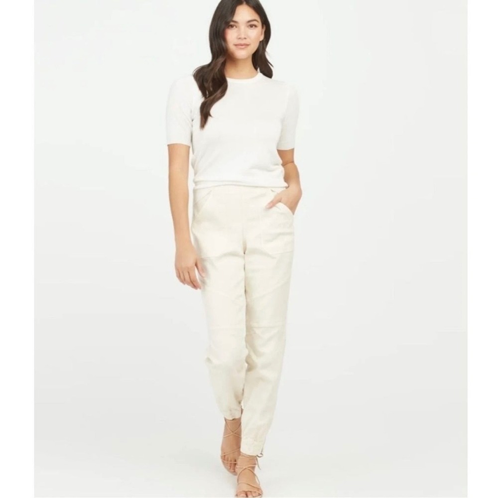 NEW Spanx Stretch Twill Cargo Jogger Pant Parchment Cream Pockets Pull On XS TP